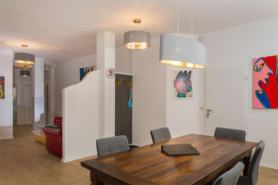H&H Apartments Im Herzen Der Stadt In Der Lange Strasse Geraeumig Ruhig Mit Kueche Und Esstisch Greifswald Eksteriør billede